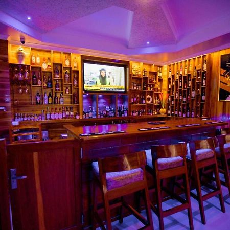 Hadjens Hotel Mwanza Zewnętrze zdjęcie